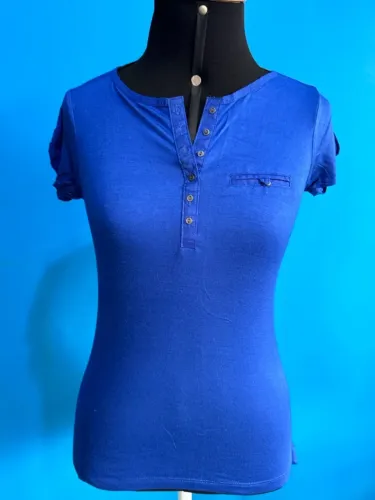Blusa Básica Botões Tamanho PP Decote V Cor Azul Escuro Viscose Lisa Feminina Renner