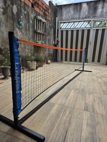 Alugo rede e estrutura de pickleball/ futtenis 