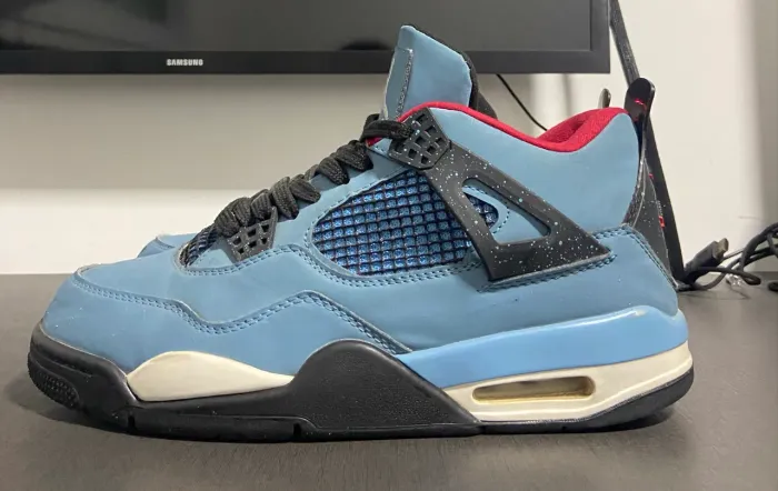 Air Jordan 4 Travis Scott Cactus Jack