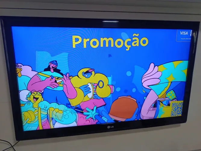 TV LG 42 polegadas LCD/LAD OBS: Não é Smartv 