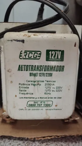 Autotransformador 2000VA