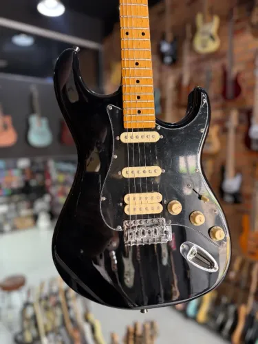 Guitarra winner bk