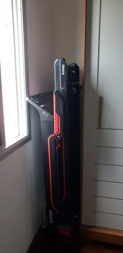 Esteira Ergométrica Dobrável Gt 2500 Genis Polishop (Usado) 100% Funcional.