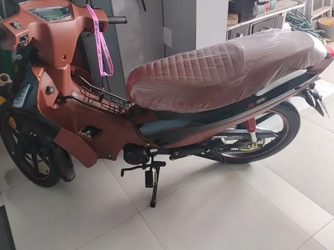 Moto zeradinha