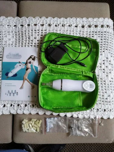 Peeling de diamante e máscara em gel