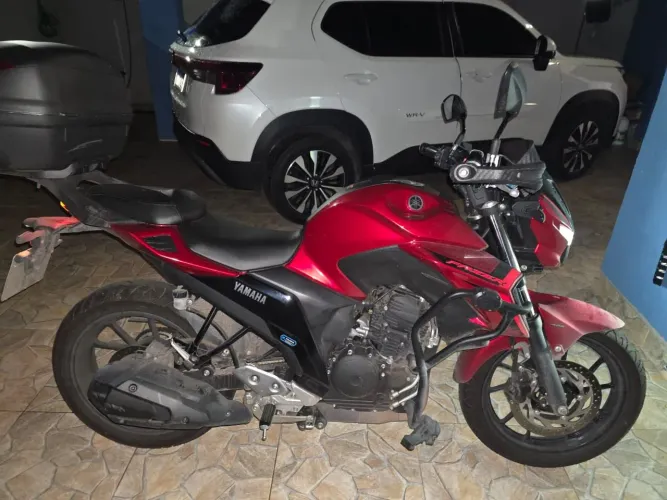 Vendo Fazer 250