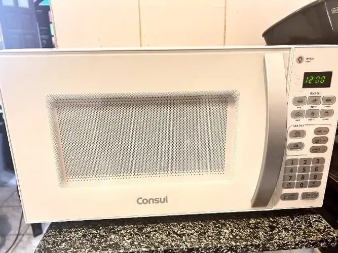 Vende-se Microondas Consul 127V