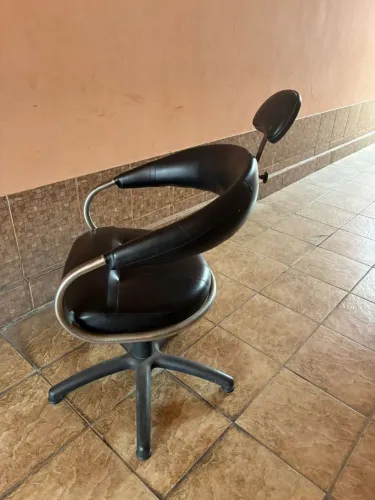 Vendo cadeira de salão