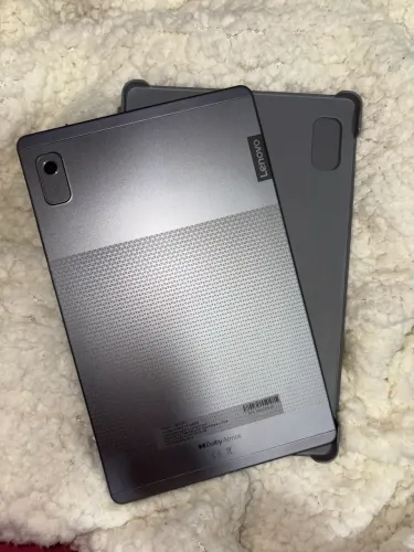 Tablet Lenovo M9