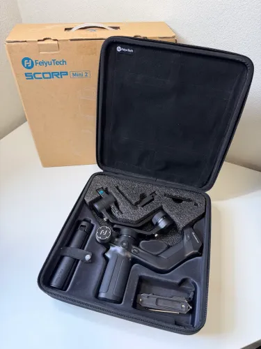 Gimbal para Câmera FeiyuTech SCORP Mini 2 Kit - Pouco Uso | Completo na Caixa