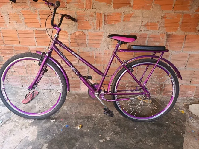 Bicicleta Poty bem conservada