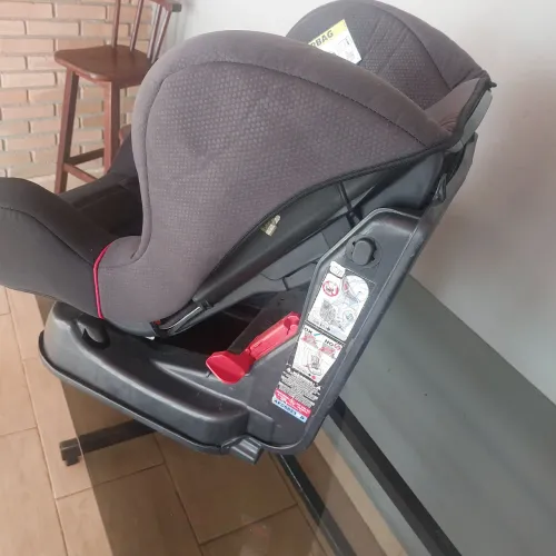 Cadeirão automotivo semino