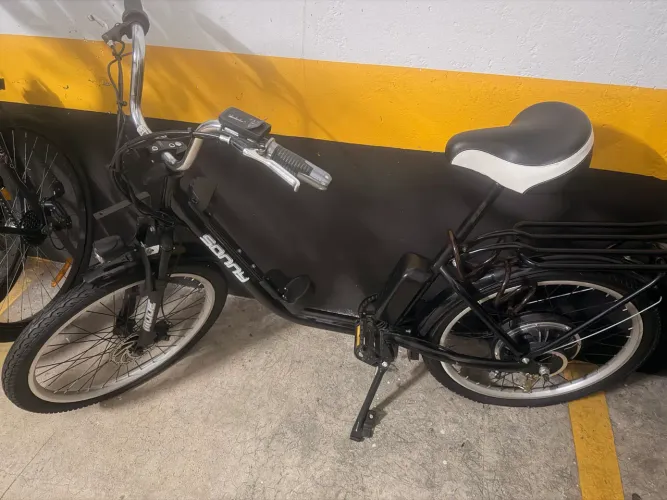 Vendo Bicicleta elétrica novíssima