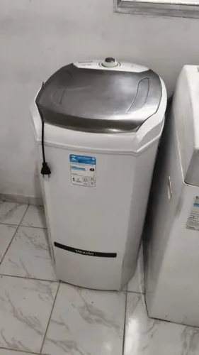 Tanquinho em excelente estado!