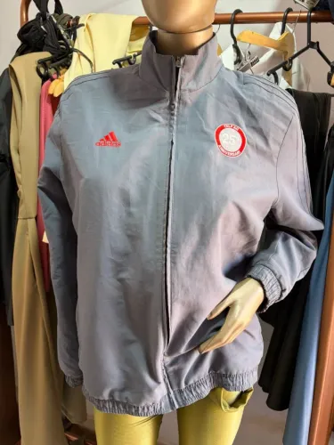 Corta vento adidas