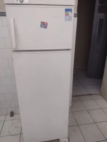 Vendo geladeira duplex