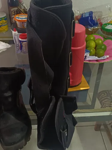 Vendo bota ortopédica 