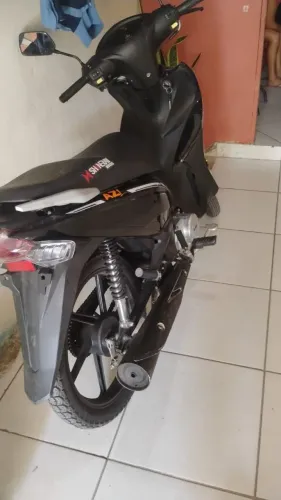 Moto praticamente zero nota fiscal