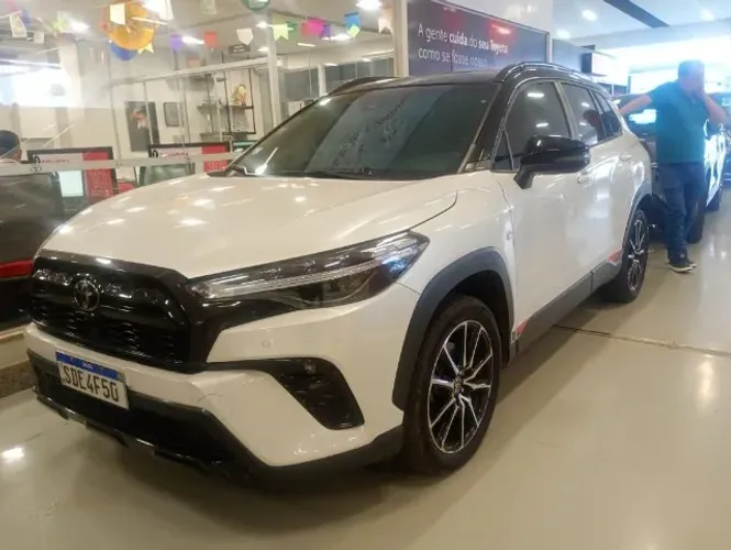 Toyota Corolla Cross Gr-s 2.0 16V Flex Aut. 2025
