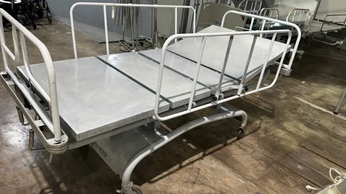 Cama hospitalar manual 2 manivelas