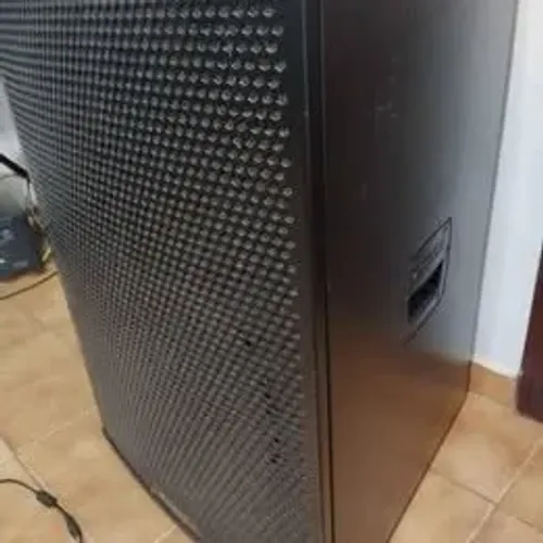 Caixa Ativa Attack VRF1550A 500 W RMS