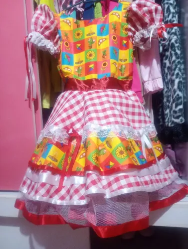 Vertido junino