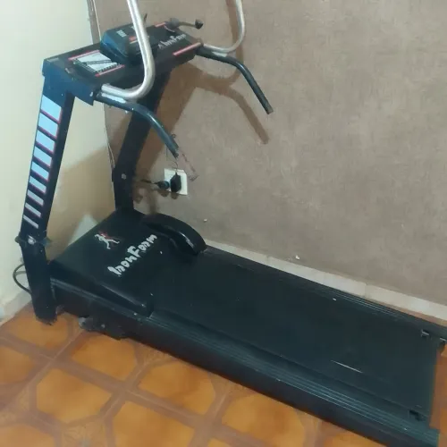 Esteira Ergométrica Elétrica IRON FORM (funcionando)