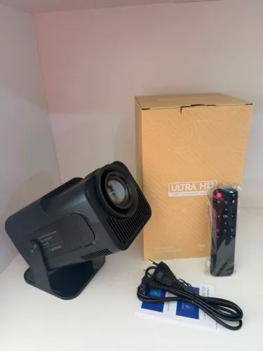 Mini Projetor Y320 Pro Hd 4k Android 11 Tela Cinema Portátil