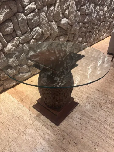 Mesa abacaxi