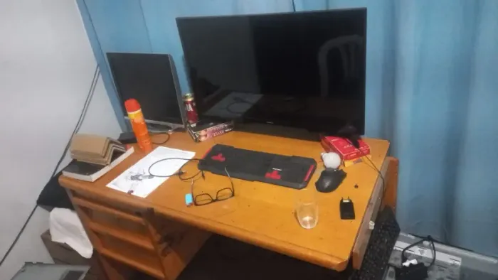 TV SMART 32 DA ANTIGA SO RODA NETFLIX NO MAIS TV NORMAL E MONITOR