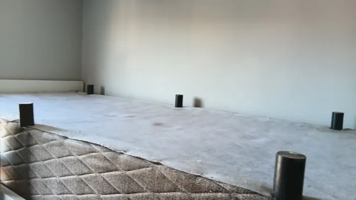 Vendo box cama solteiro excelente estado