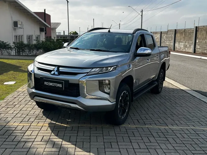 Mitsubishi L200 Triton Sport HPE 2.4 CD Diesel Aut. 2024
