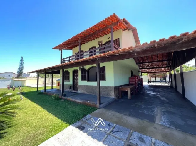 Casa com 5 dormitórios à venda, 330 m² por R$ 1.100.000,00 - Itaipuaçu - Maricá/