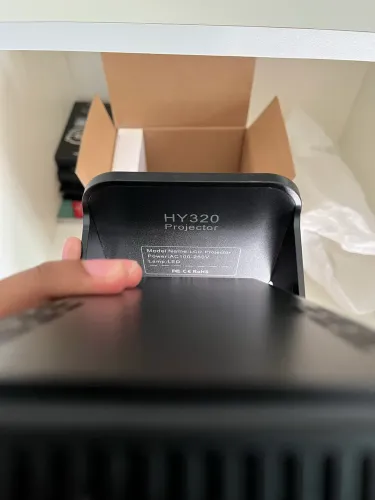 Projetor HY320