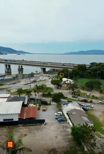 Terreno à venda no Estreito próximo as Pontes.