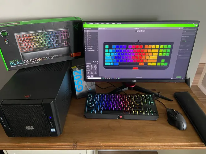 PC KitGamer + i7-7700 16gb 512gb SSD GTX 1080 8gb Cooler Master + Razer Blackwidow Chroma