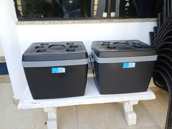 Caixa térmica 75 litros 