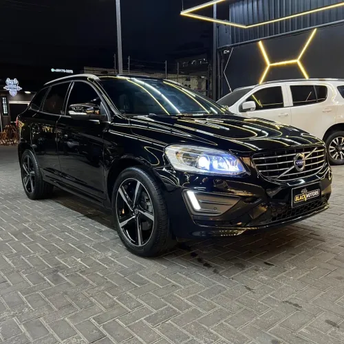 Volvo XC 60 D-5 Momentum 2.4 AWD Diesel 5P 2017