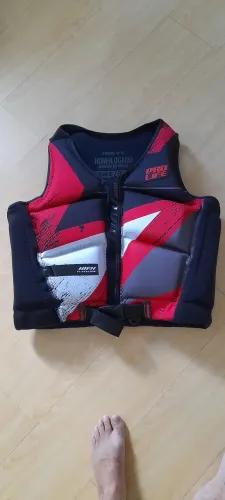 Coletes jet-ski