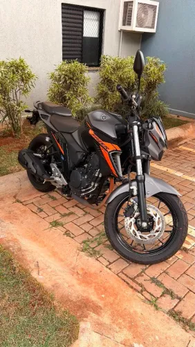 Fz 25 impecável