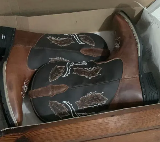 Bota country