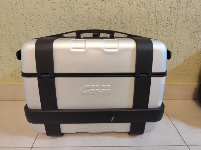 Par de malas Givi Trekker 