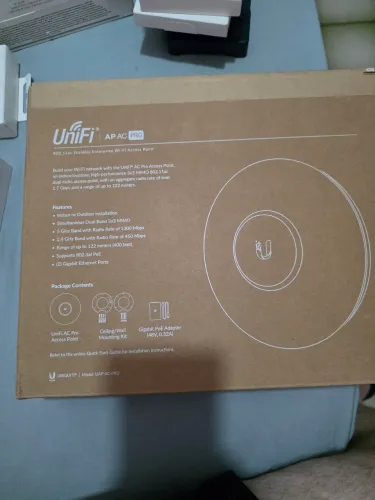 Unifi PRO