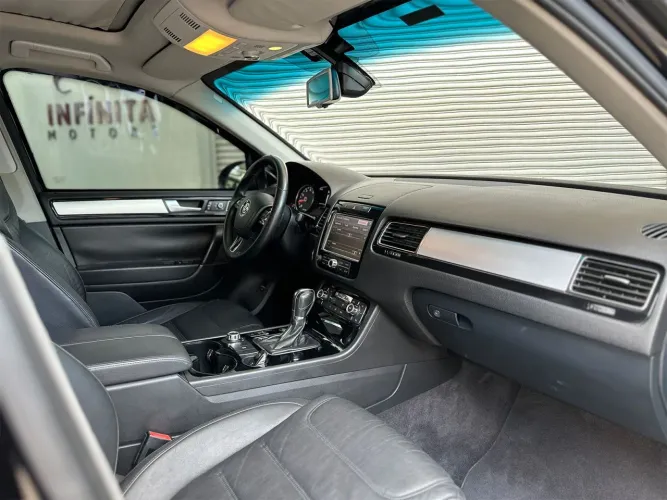 Volkswagen Touareg 3.6 24V V6 280cv Tiptronic 5P 2013