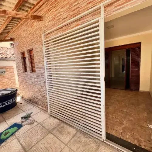 CASA EM BOA LOCALIZAÇÃO NO ICUÍ GUAJARÁ 