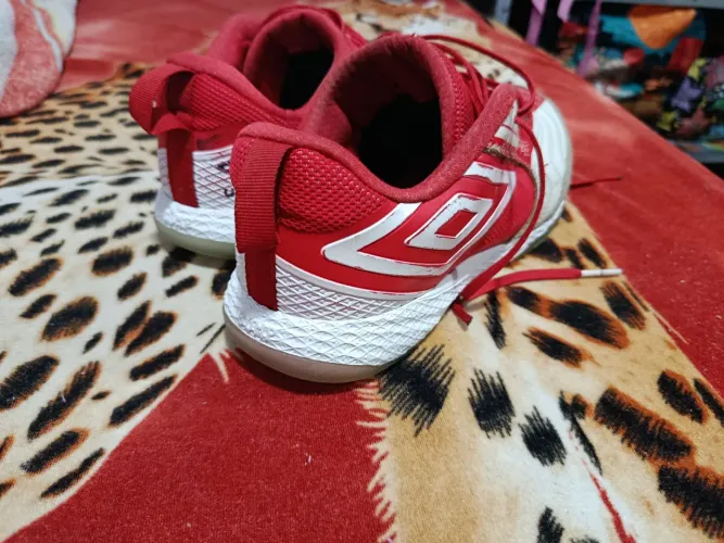 Sossayte Futsal Umbro Pro5 Bump inglish