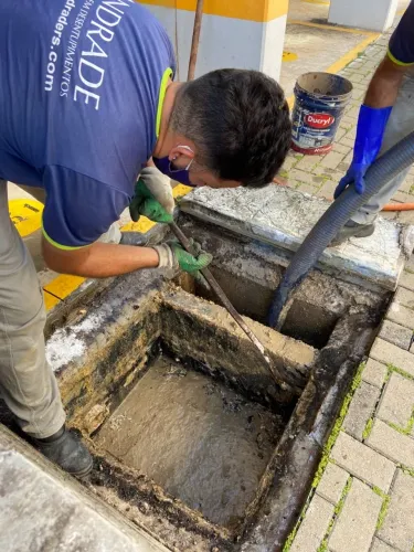 Limpeza caixa de gordura 