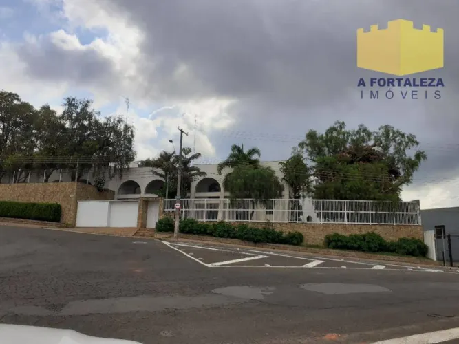 Ótimo Ponto Comercial à venda por R$ 3.500.000 - Santa Cruz - Americana/SP