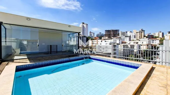 Cobertura triplex para aluguel, 4 quartos, 350m² de área no Grajaú.