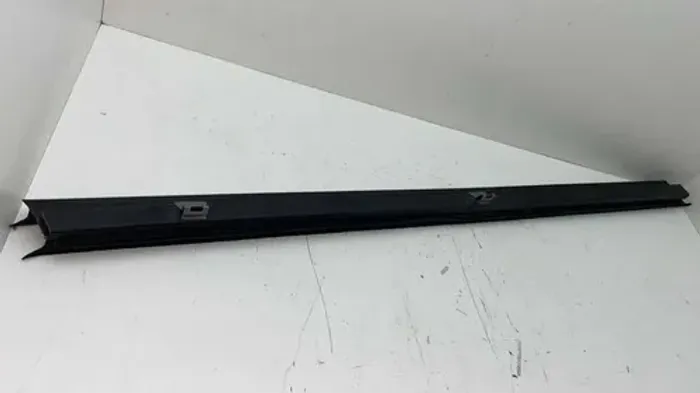 Canaleta Porta Dianteira Esquerda Bmw 320i 2016